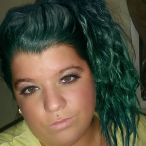 Meet your Posher, Nikki